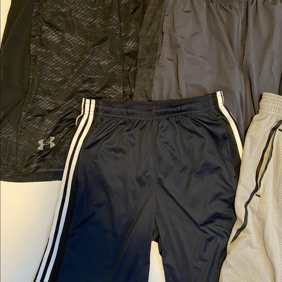 Men’s Athletic Shorts, Pack of 5, Assorted Brands, All Excellent Condition - Picture 2 of 3